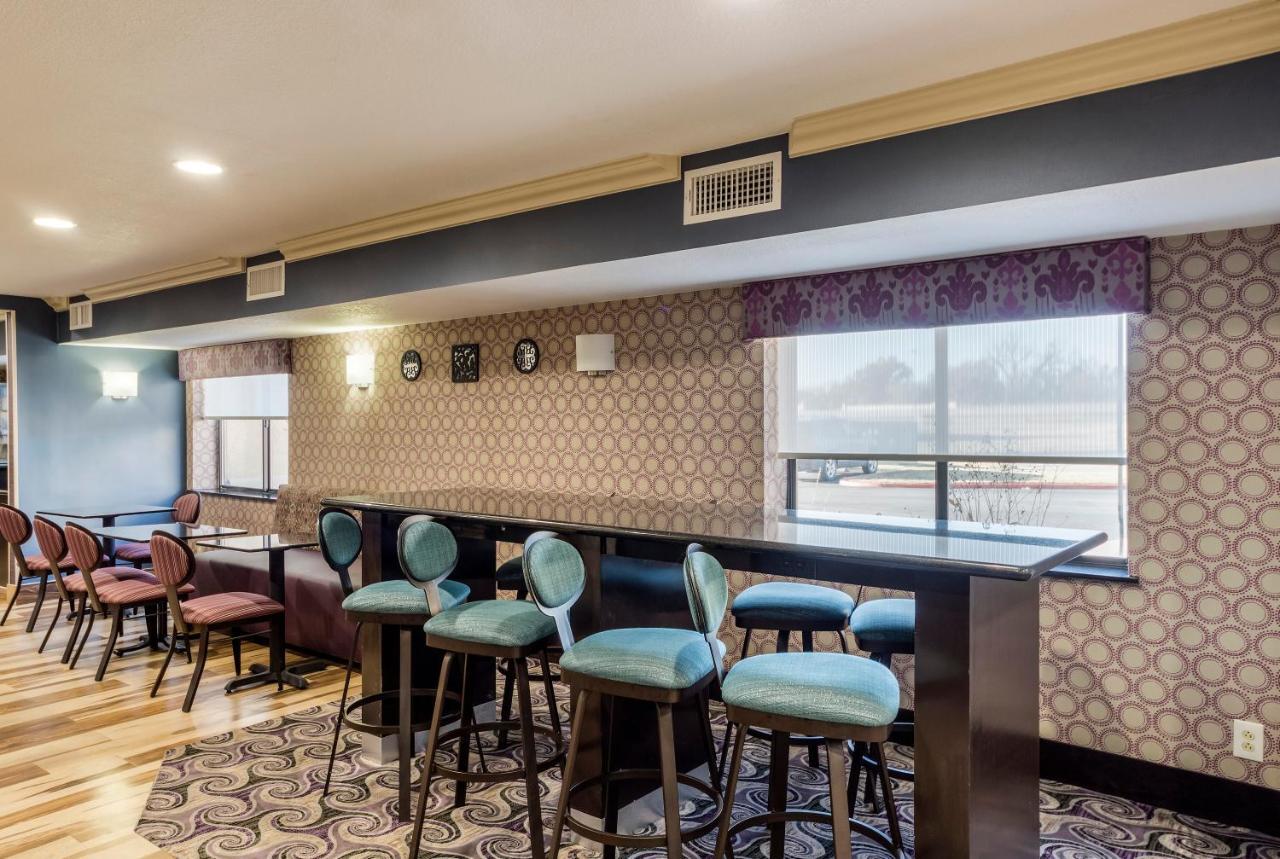 Comfort Inn Midtown Tulsa Dış mekan fotoğraf