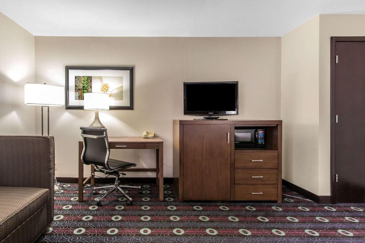 Comfort Inn Midtown Tulsa Dış mekan fotoğraf